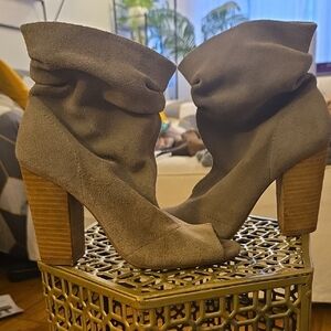 Stylish Tan Suede Ankle Boots